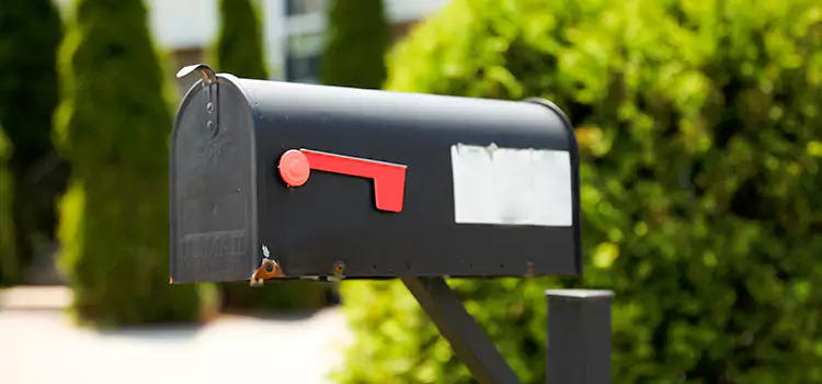Secure Mailboxes for Packages Lorette